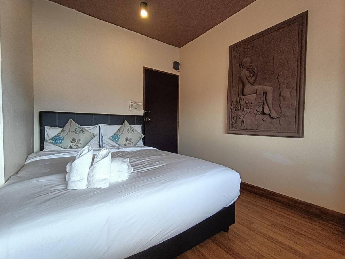 Soft Night Barzaar Hostel Τσιάνγκ Μάι Εξωτερικό φωτογραφία