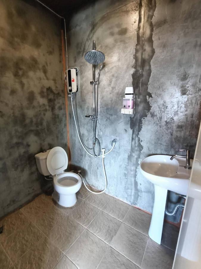 Soft Night Barzaar Hostel Τσιάνγκ Μάι Εξωτερικό φωτογραφία